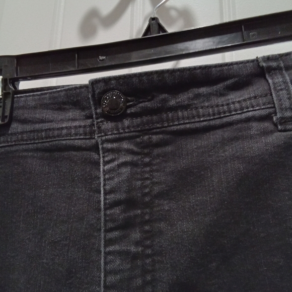 Chicos So Slimming Plus Size 3 (16) Black Straight Leg Denim Blue Jeans - Picture 8 of 13